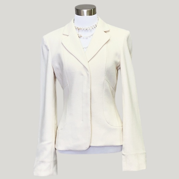 Kenneth Cole Jackets & Blazers - Kenneth Cole wool blend blazer